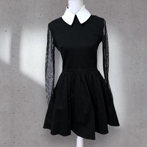 Deandri black dress